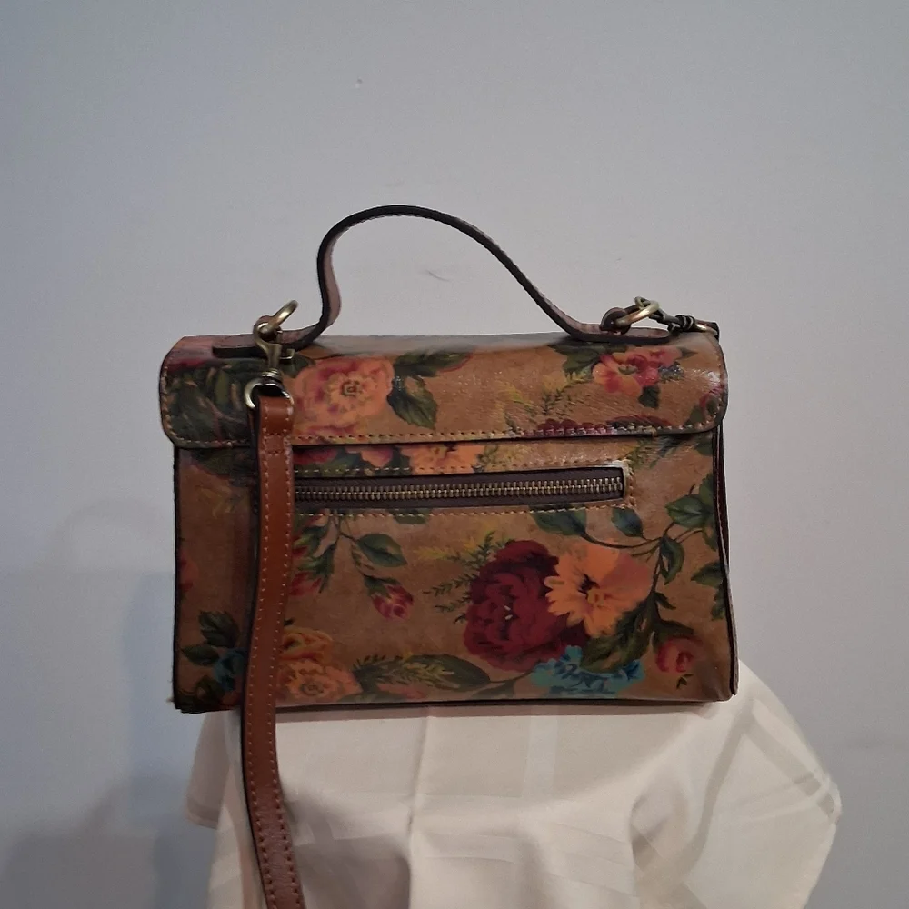 Patricia Nash crossbody Bag - Picture 9 of 9